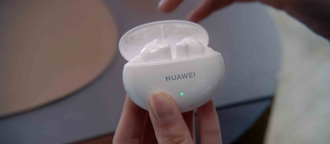 huawei-freebuds-4i-battery4@2x