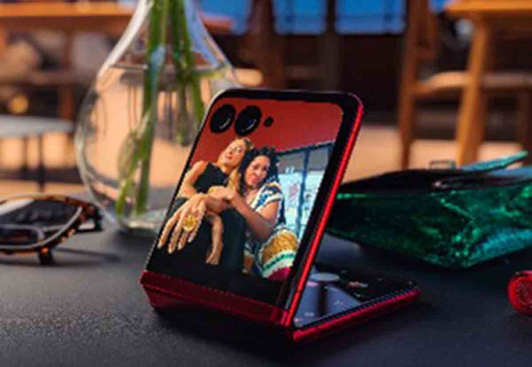 Reimagina las posibilidades con la nueva familia motorola razr