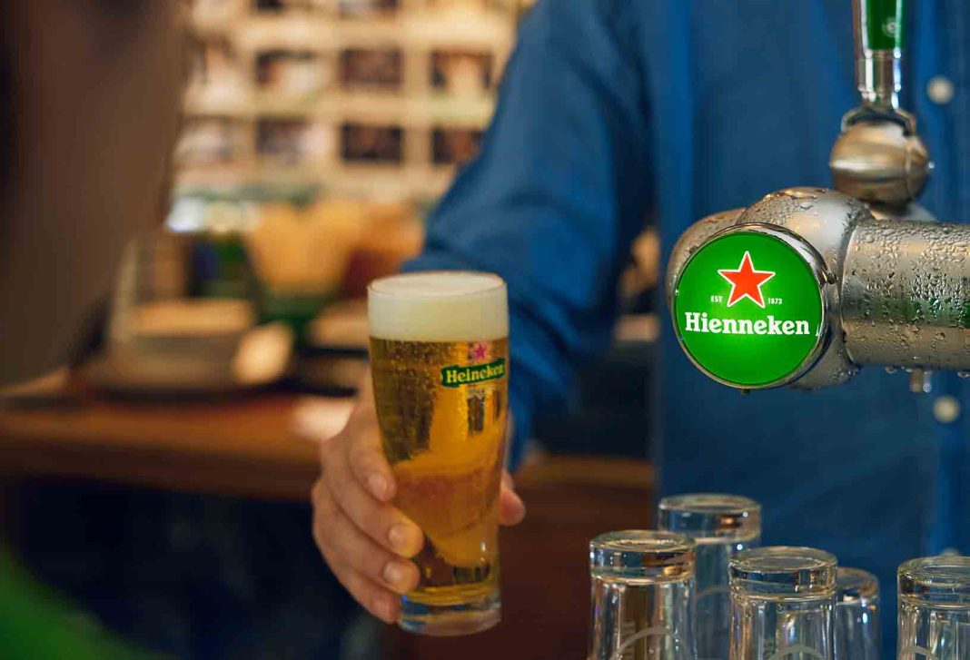 Heineken-H150---Misspelled-Tap-Lens-2