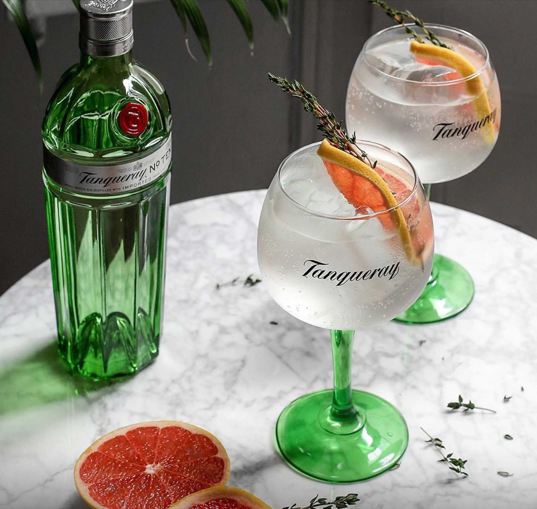 Tanqueray 10 4-compressed