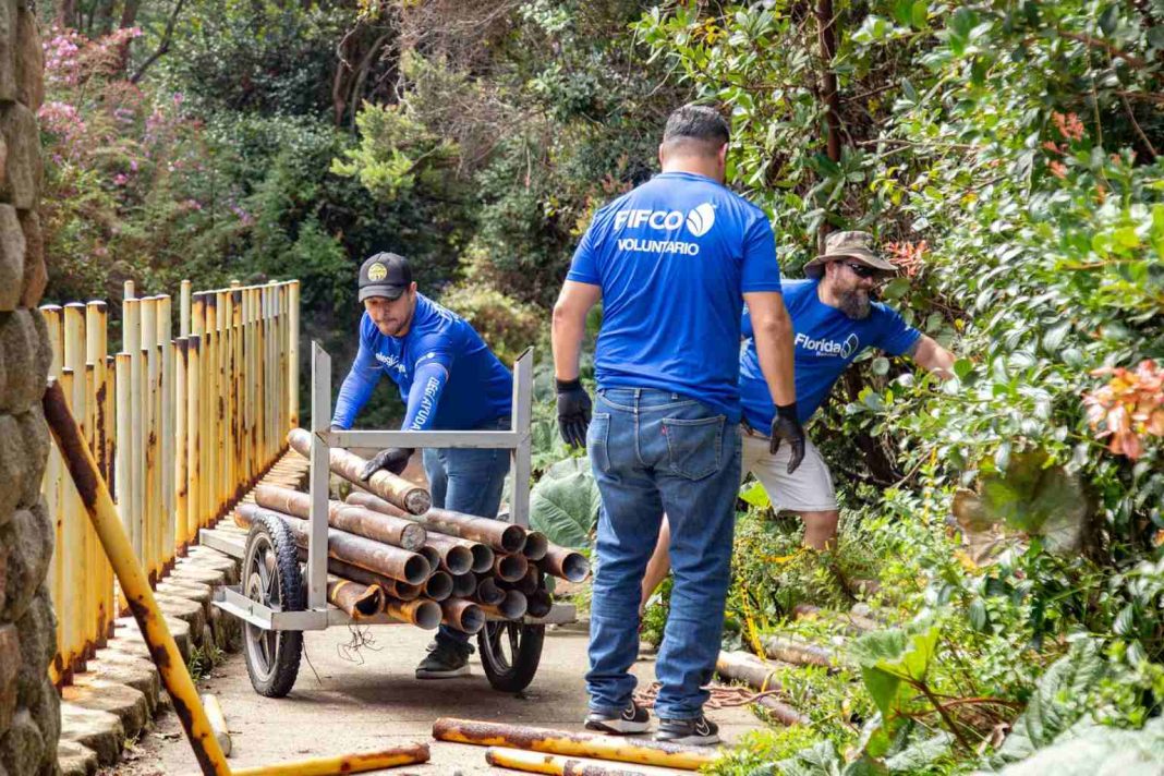 Captura de pantalla 2023-12-04 112334-compressed