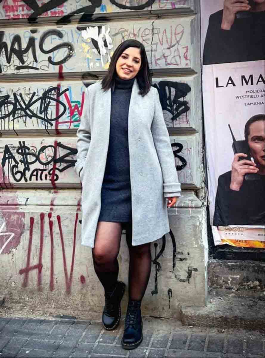 Libro de cuentos explora la complejidad de ser mujer