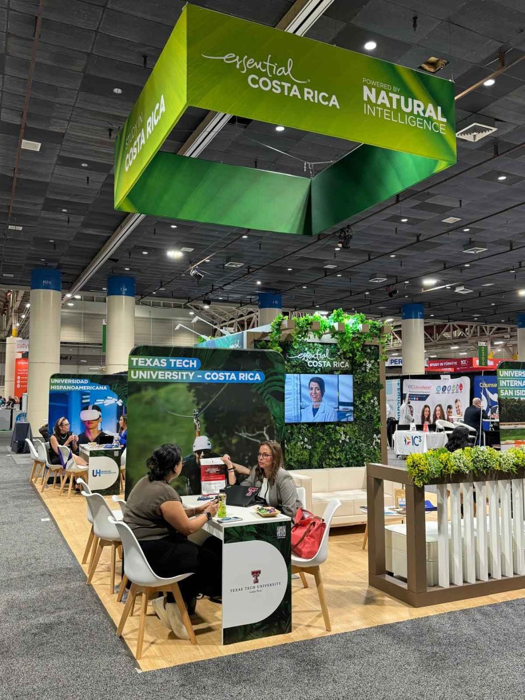 Costa Rica promueve su oferta de educación superior en NAFSA 2024