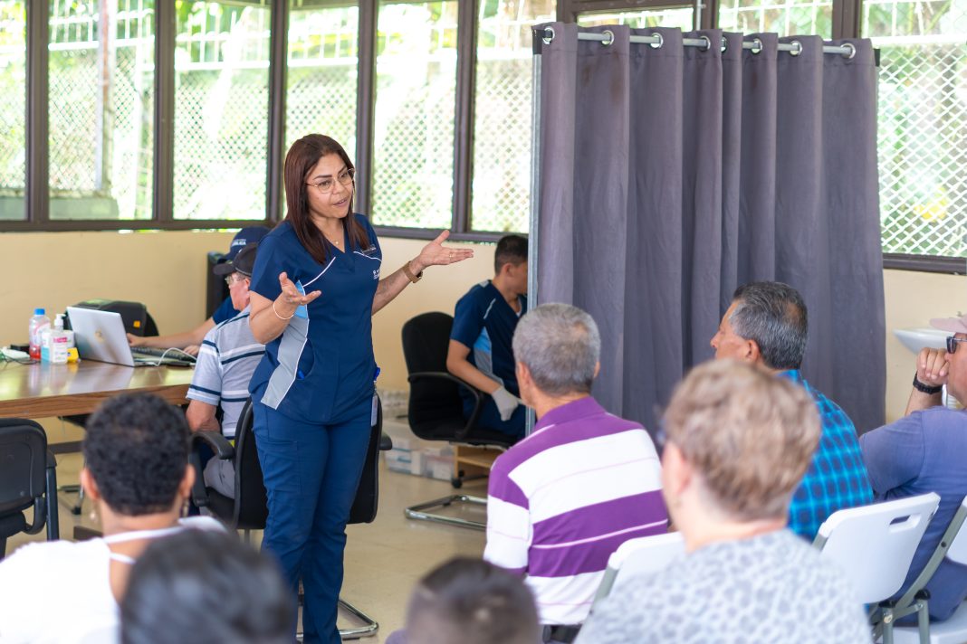 La Clínica Bíblica cumple 95 años dedicando el 100% de su patrimonio al desarrollo de programas sociales