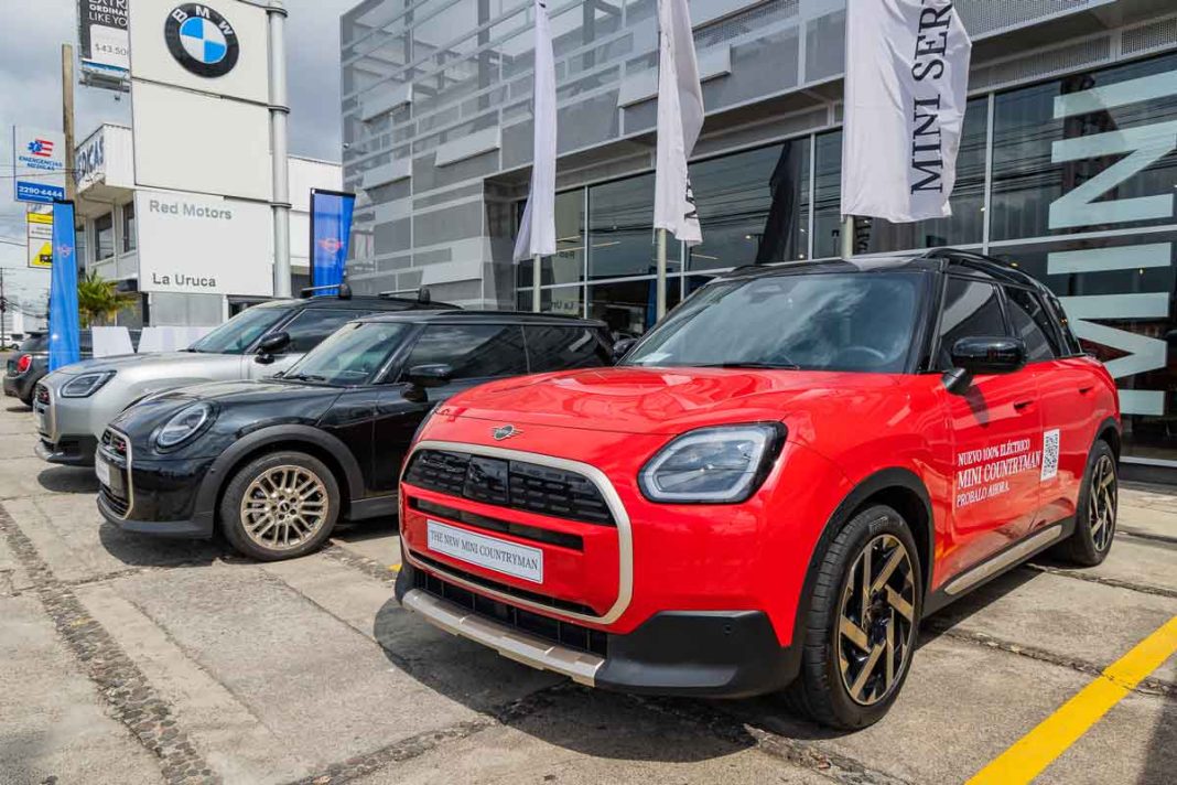 La nueva generación de MINI ya está aquí: El icónico Nuevo MINI Cooper y el Nuevo Countryman 100% eléctrico y familiar