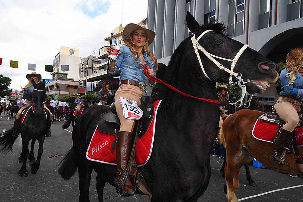 Diego Miranda, Alcande de San José suspende el Tope Nacional y los Carnavales de fin de año