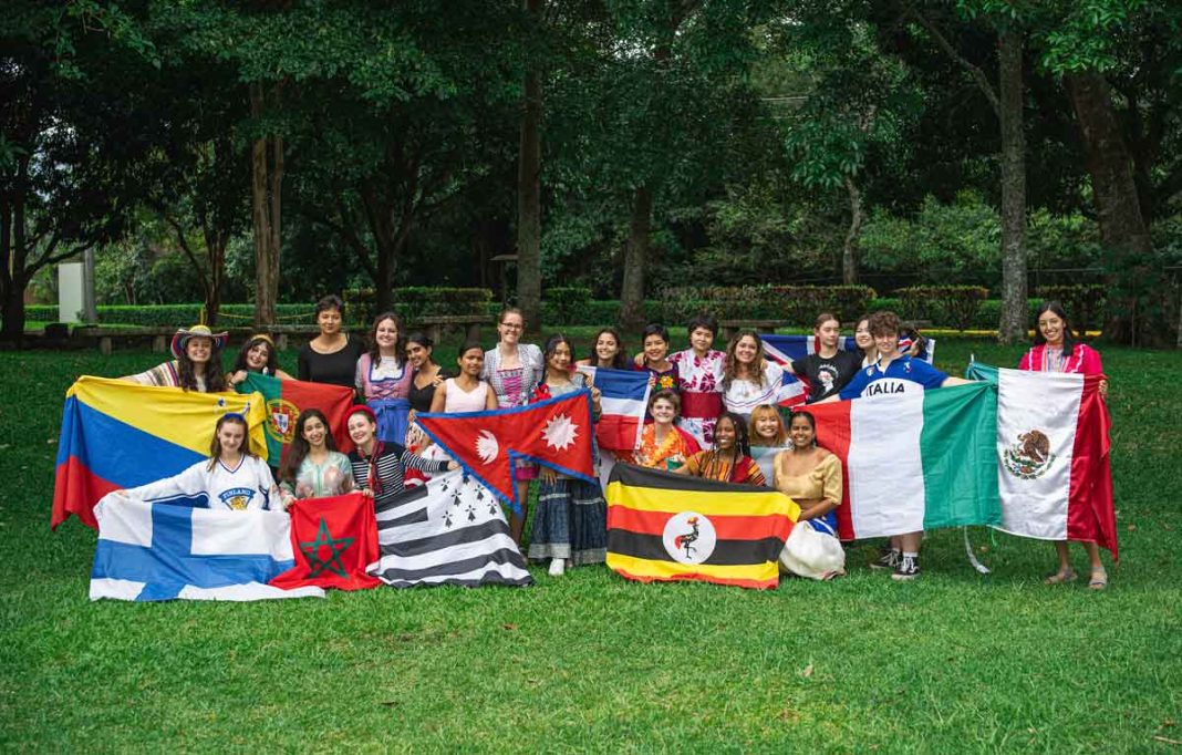 Más de 200 estudiantes de secundaria de diversas partes del mundo conmemoraran el día Internacional de la Paz en nuestro país