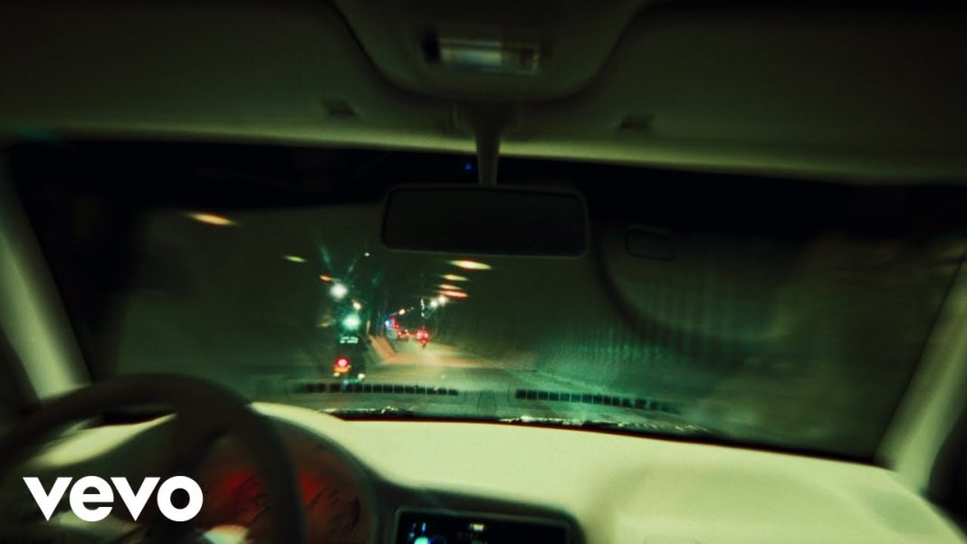 J Balvin y Carin León presentan su nuevo sencillo»STOKER»