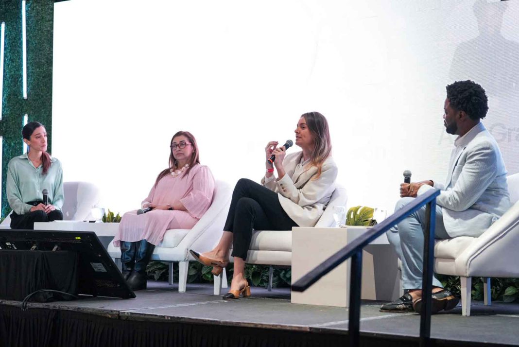 Más de 200 mujeres se reunieron para fortalecer el liderazgo femenino en Costa Rica