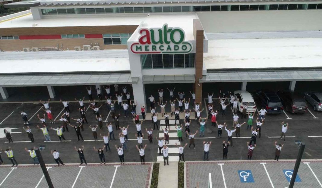 Auto Mercado activa donaciones para los afectados por las inundaciones, ¡usted también puede donar!