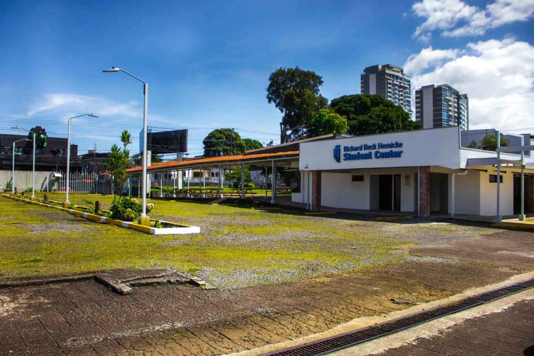 Universidad CENFOTEC abre matrícula para 2025 y se reinventa con la nueva Escuela de Administración de Empresas