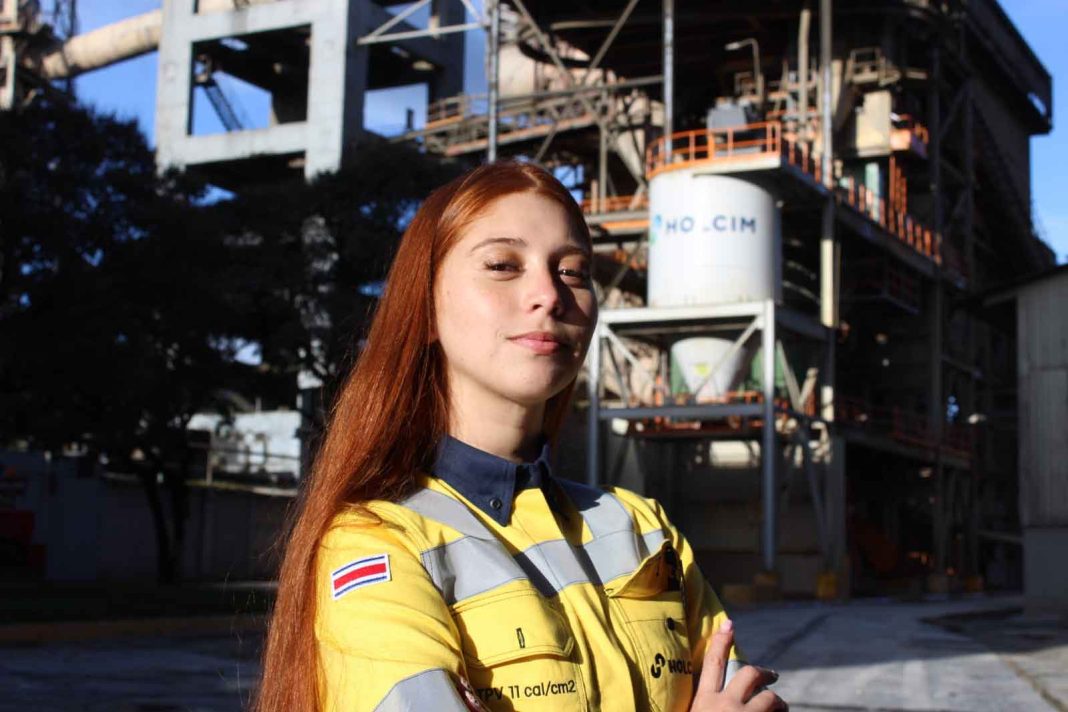 Holcim lanza su Programa Jóvenes Líderes para impulsar el talento costarricense
