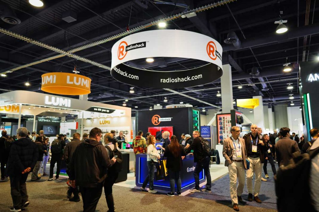 RadioShack presenta casi 400 productos innovadores en el CES 2025