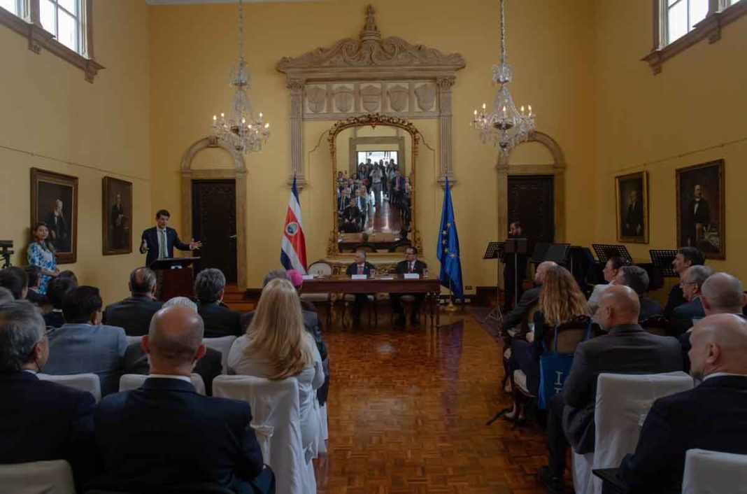 Unión Europea fortalece su alianza con Costa Rica con inversiones en movilidad eléctrica, ciberseguridad y desarrollo social