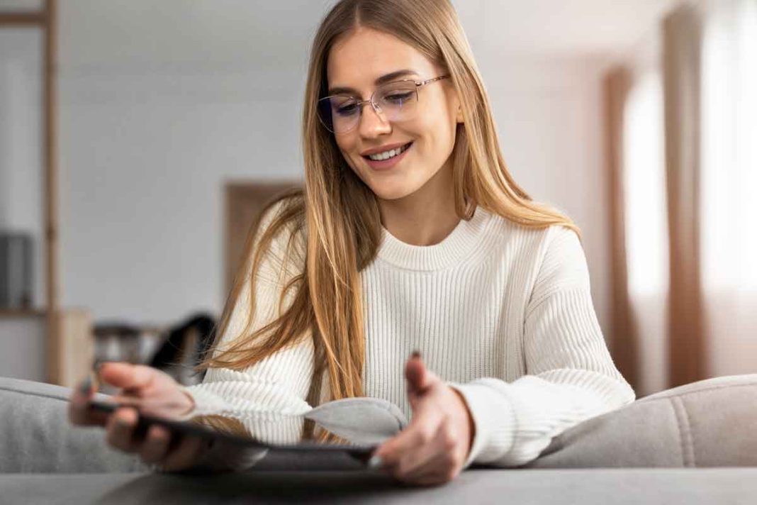 Sistema Bancario Nacional reduce brecha de género, 54% de sus colaboradores son mujeres