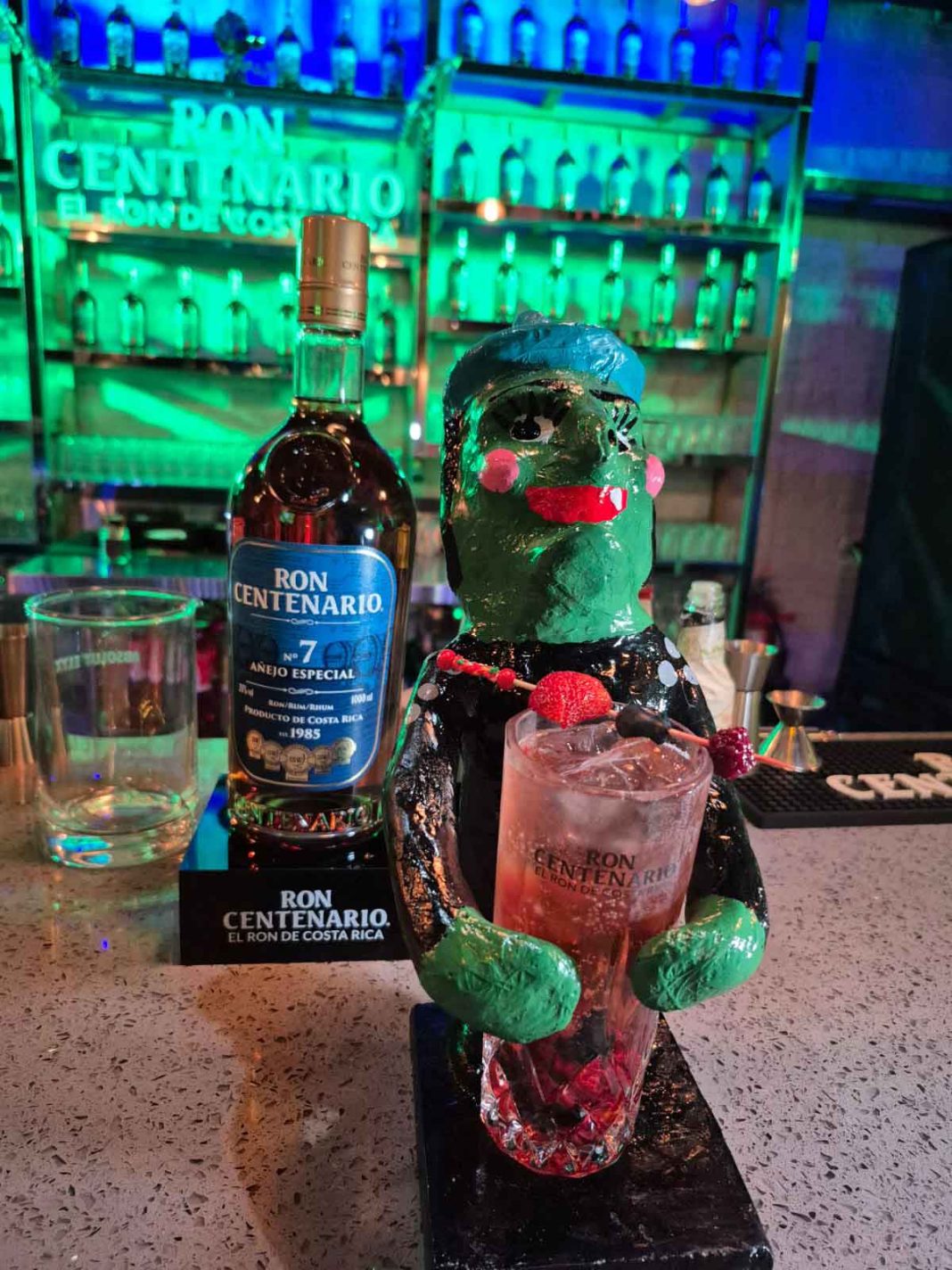 Ron Centenario invita a explorar y conectar con la riqueza natural de Costa Rica