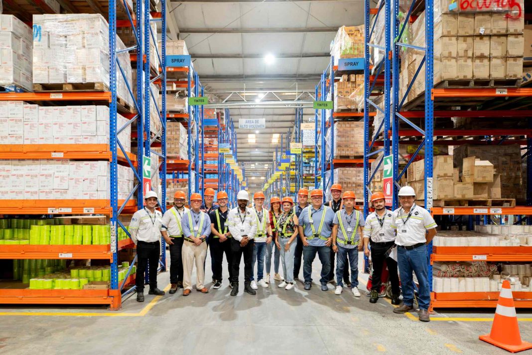 Siete décadas de color: Grupo Solid celebra 70 años transformando la región