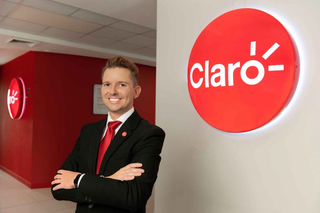 Programa Bandera Azul Ecológica otorga reconocimiento en categoría de cambio climático a Claro Costa Rica