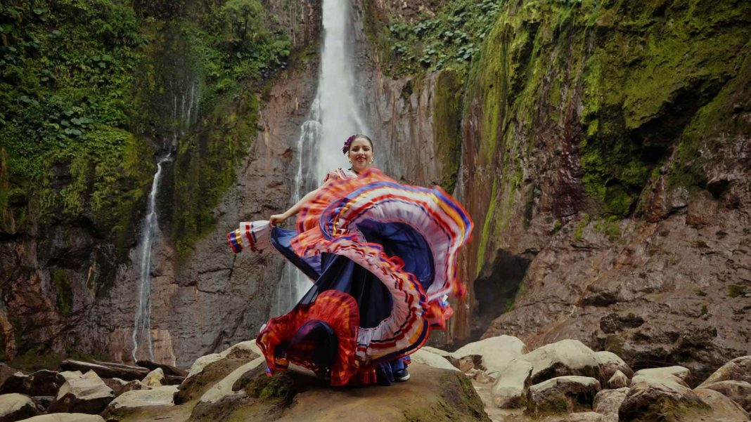 Costa Rica exporta su pura vida: la calidez del tico será protagonista en la promoción internacional del país