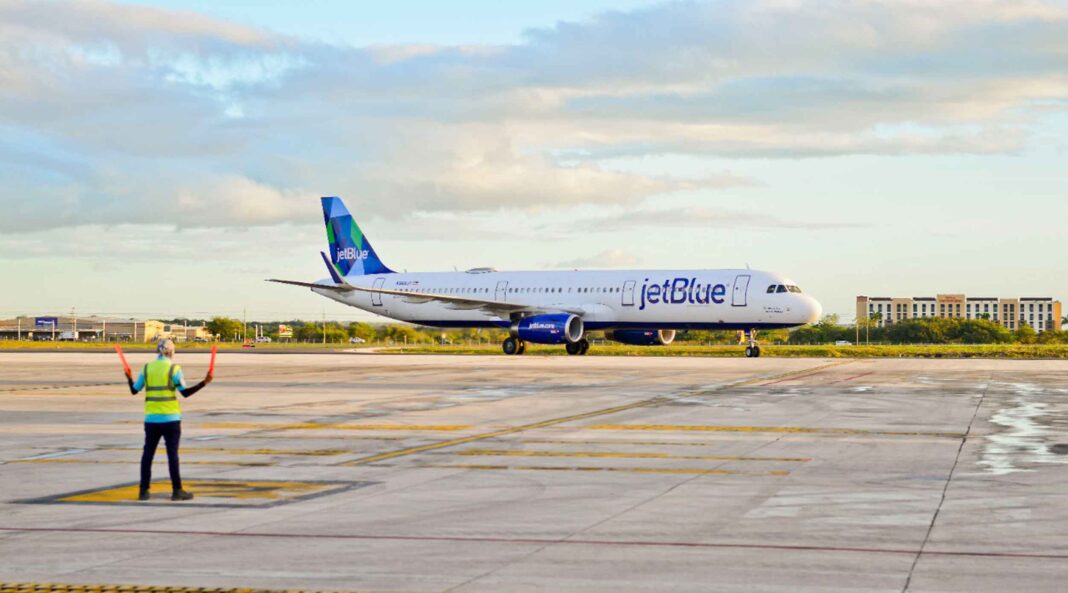 ICT y Guanacaste Aeropuerto confirman incremento de frecuencias de JetBlue desde Boston