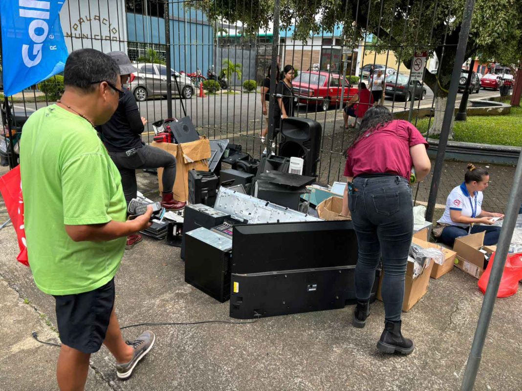 Gollo Recicla anuncia campañas de recolección de RAEE en Batán y Guácimo