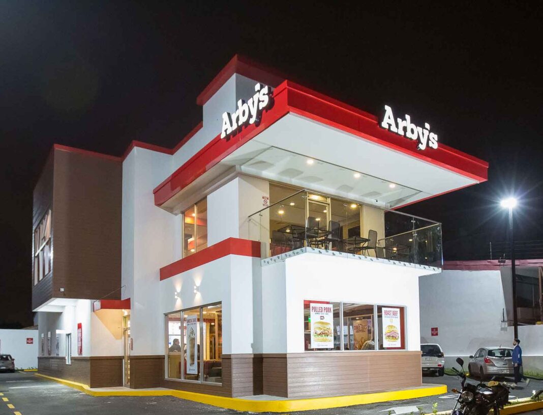 350 oportunidades de empleo en Burger King, Juan Valdez, Domino’s Pizza, Arby’s y Popeyes.