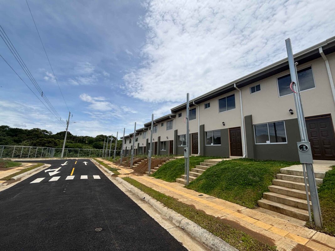 161 personas heredianas ya cuentan con casa nueva en residencial que contará con varias tipologías de vivienda