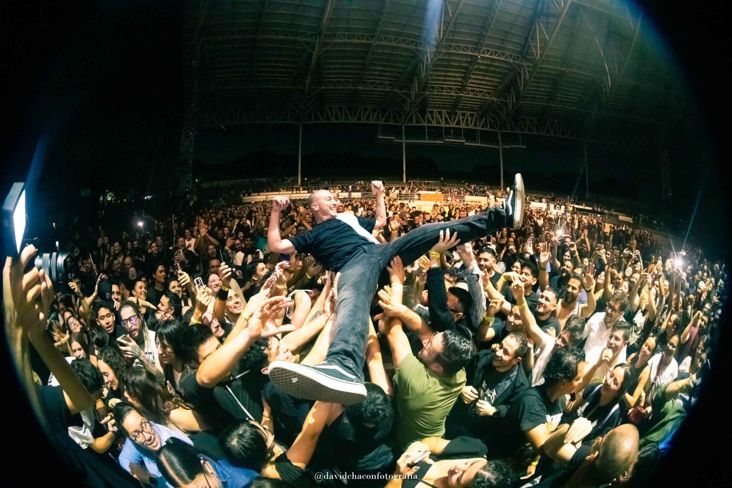 Hybrid Theory y la Filarmónica de Costa Rica deslumbraron con un homenaje inolvidable a Linkin Park