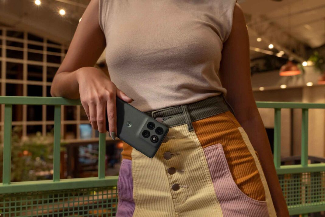 Tecnología Costa Rica: Esto hace por tí la IA en los nuevos motorola edge 60