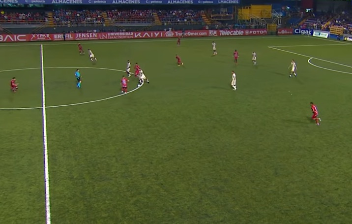 VÍDEO: Revive el golazo de Mariano Torres desde la media cancha