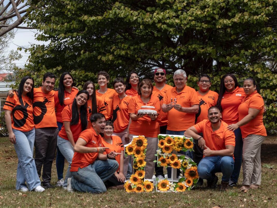 Blue Valley School y Proyecto Daniel unen esfuerzos para apoyar a jóvenes con cáncer