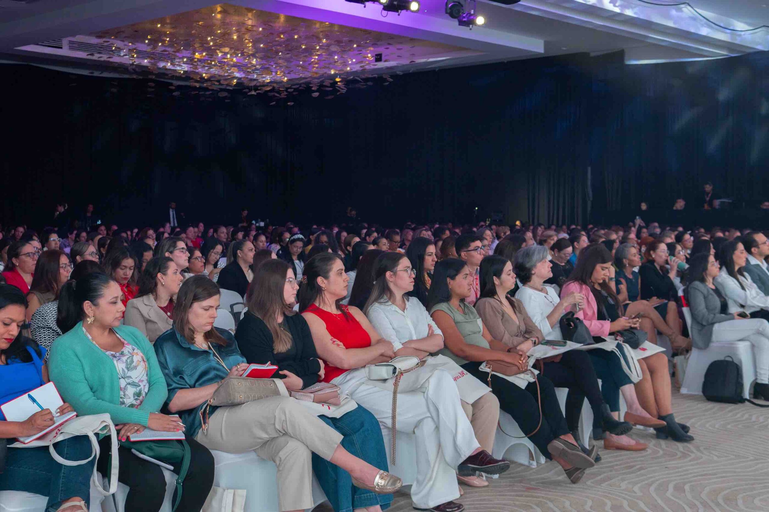 ‘Congreso Mujeres BAC Desbloqueando Potenciales’ reunió a más de 400 personas e impulsó el liderazgo y la transformación
