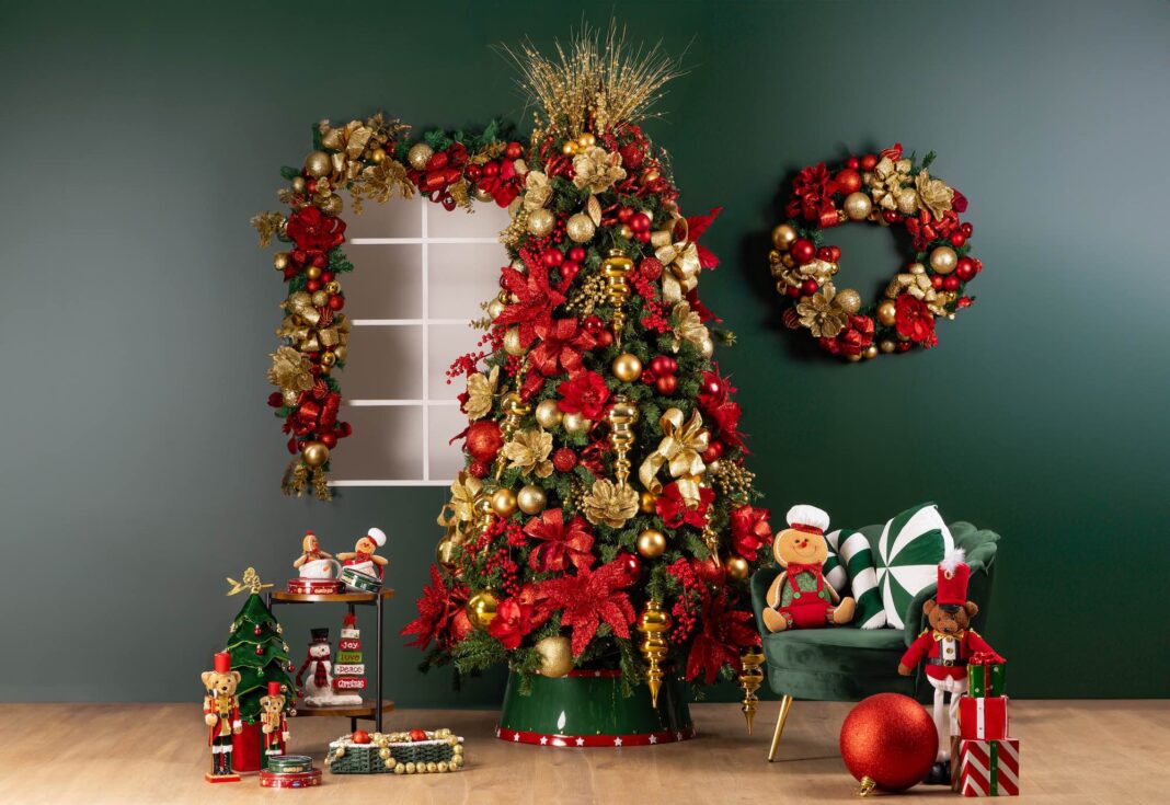 Tendencias navideñas 2025: los colores cálidos y brillos son protagonistas