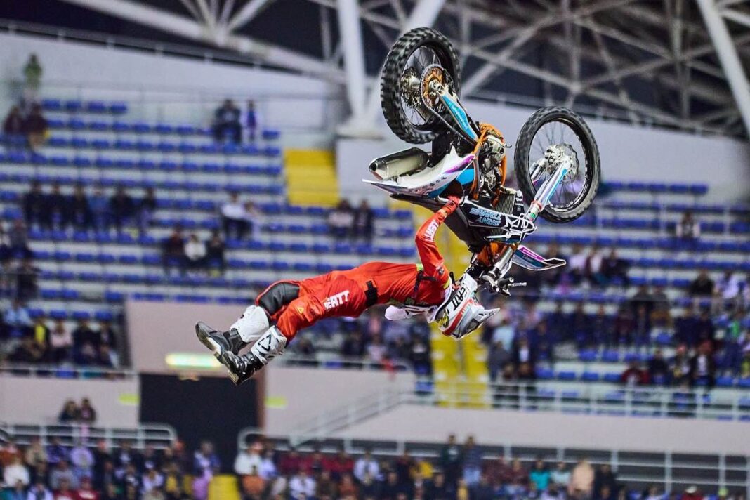 Dany «El Pajarito» Torres regresa a X-Knights y a la lucha por la Copa del Mundo FIM