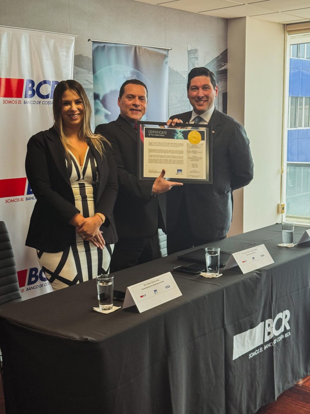 BCR es el primer Banco del país en certificarse el estándar internacional PCI DSS