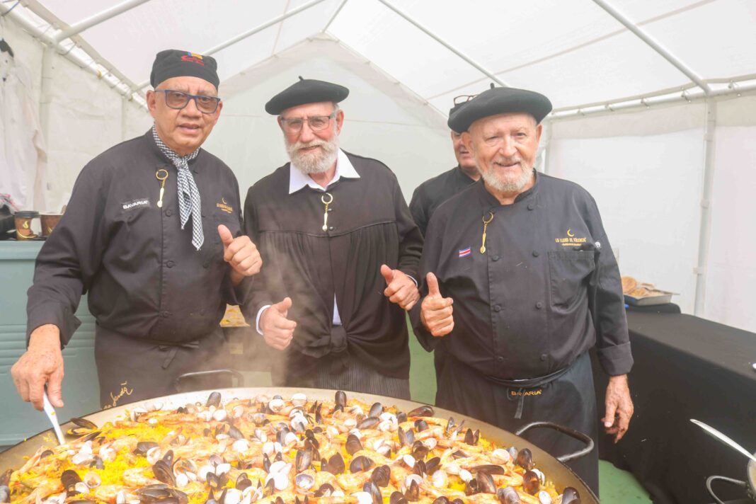 Costa Rica Tennis Club celebró con éxito el inicio de su 125 aniversario con la tradicional gran paella