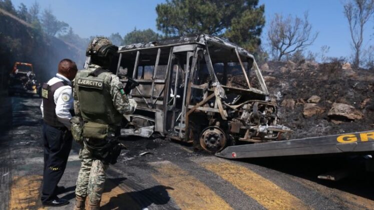 Bloqueos y violencia tras la muerte de 'El Mencho': así reaccionó el ...