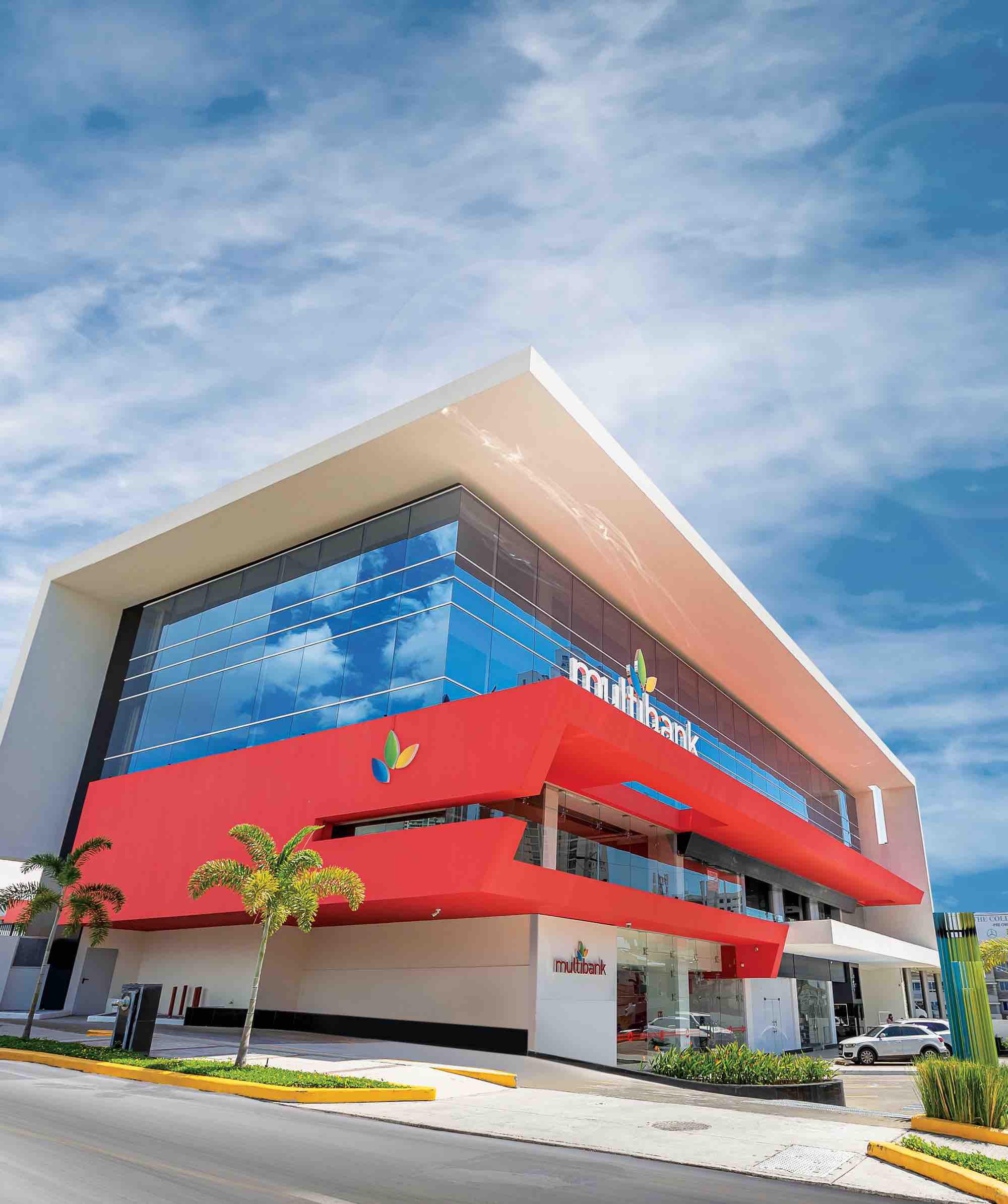 BAC culmina exitosa compra de Multibank y refuerza liderazgo en Panamá