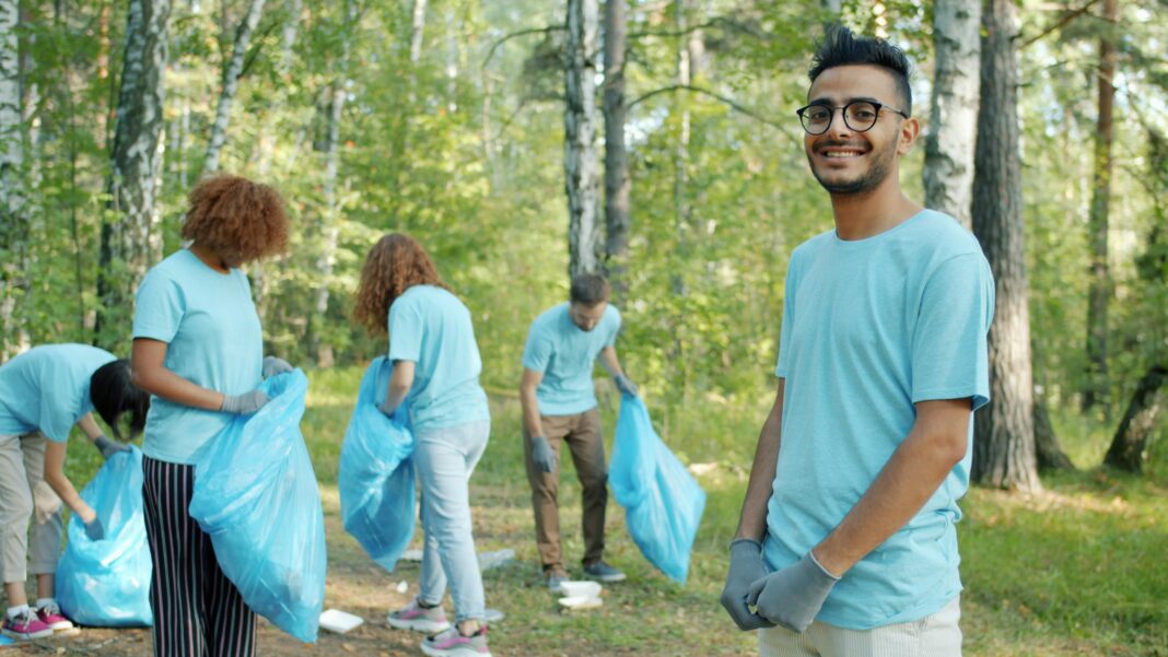 Más de la mitad de las empresas en Costa Rica generan empleo verde en turismo, alta tecnología y otros