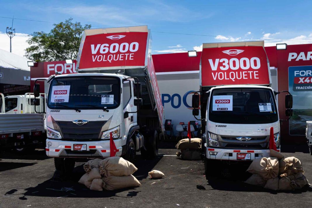 Expomóvil 2026: Forland exhibe 9 camiones listos ¡para lo que sea! y preparados para atender las necesidades de transporte de distintos sectores productivos