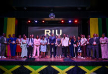 RIU celebra su 25º Aniversario en Jamaica con una emotiva gala