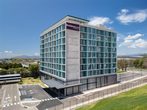 Hotel Residence Inn abre operaciones en El Coyol en Alajuela impulsado por nuevas multinacionales