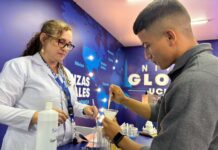 Del laboratorio de anatomía a Expo U: UCIMED invita a los colegiales a descubrir su vocación para transformar la salud