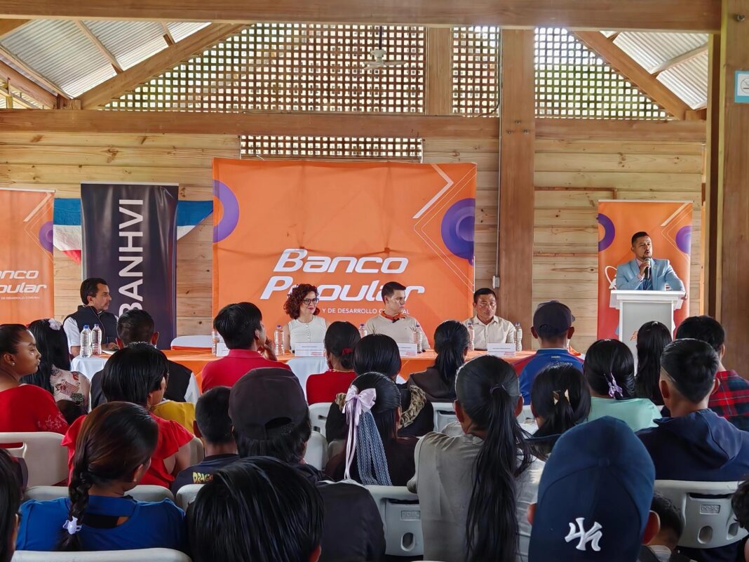 Banco Popular transforma la vida de 76 familias indígenas Cabécares con nuevas viviendas