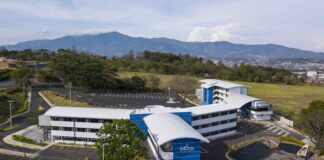 Becas disponibles: Nuevos bachilleratos universitarios responderán a las demandas del mercado laboral