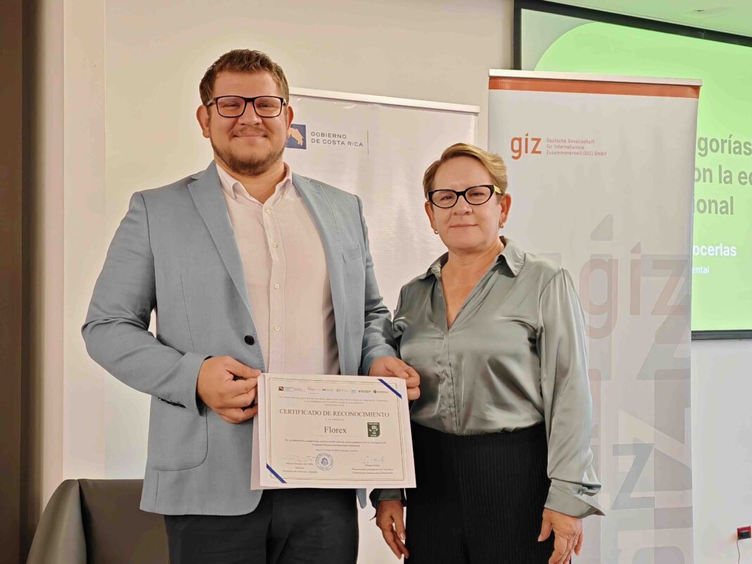 Florex se convierte en una de las primeras empresas de productos de limpieza en recibir la certificación de Ecoetiquetado