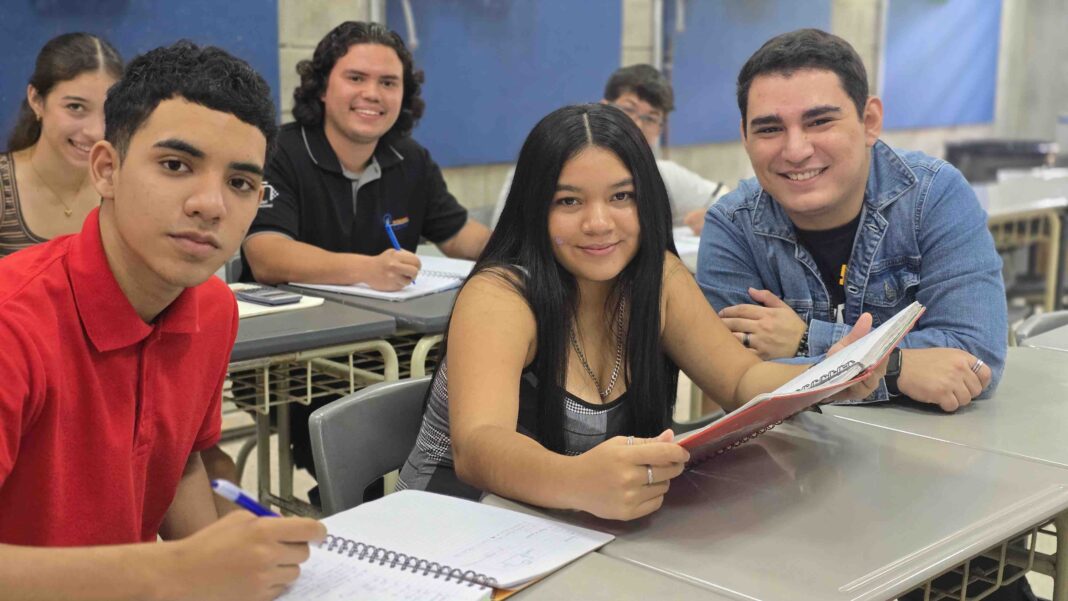 UTN fortalece la educación superior pública llevando nuevas oportunidades a las regiones que más lo necesitan