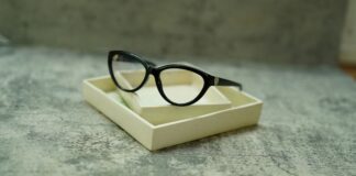Transitions® de Essilor: Cuando la tecnología visual también refleja tu estilo